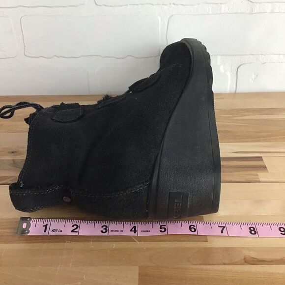 SOREL heeled suede leather boots size 10 platform wedges Normcore Gorpcore - Picture 12 of 16